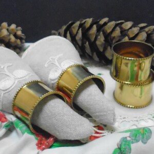 4 Vintage Brass Napkin Rings, Gold Napkin Holders, Vintage Table Decor
