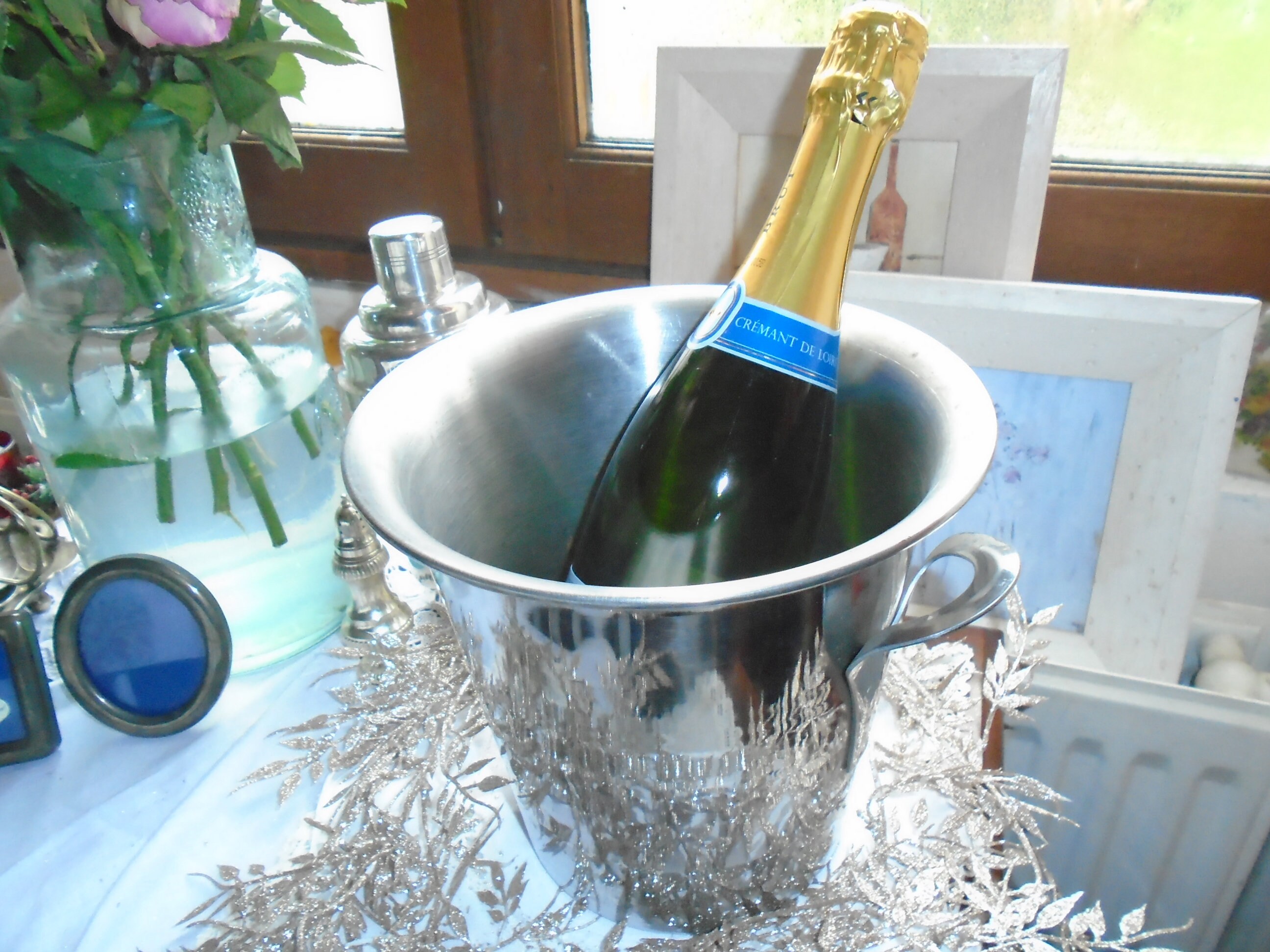 Millésime Français Modernist Silver Polished Steel/Champagne Seau à Vin Porte-Bouteilles Serre A Cha