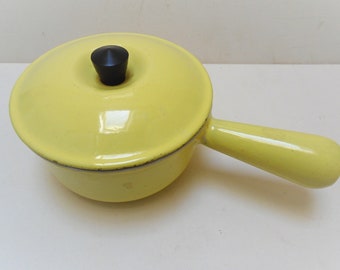 Le Creuset | Kitchen | Vintage Le Creuset 24 Oval Au Gratin Cast Iron Casserole Baking Dish Orange Cook 6884d57713d68180df50173d
