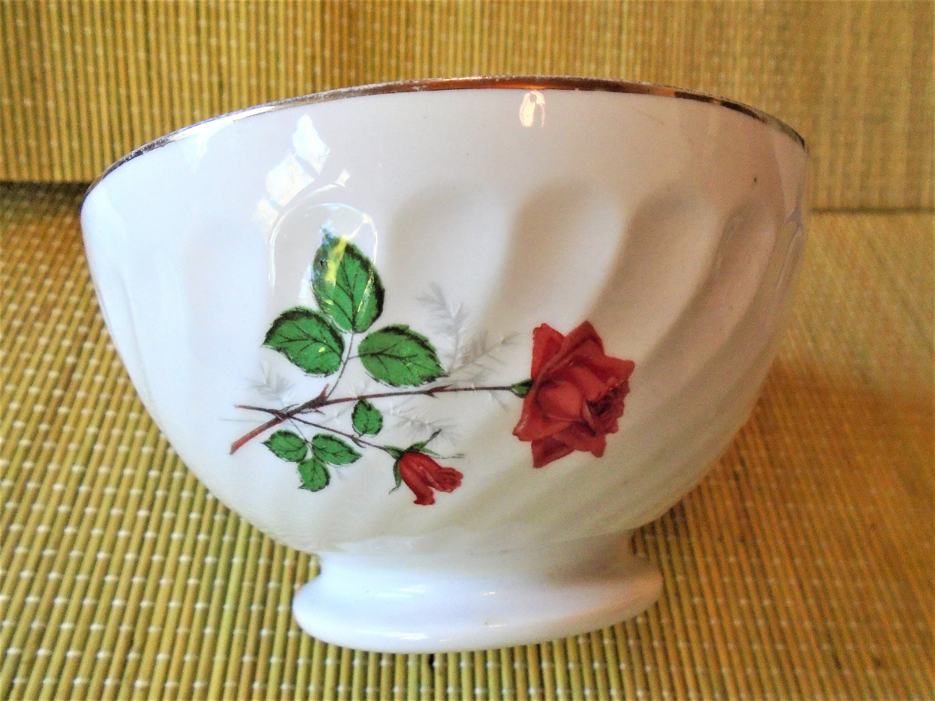 Vintage Français White Cafe Au Lait Bowl Sarreguemines-Digoin-Vitry | Sdv Années 1960 Rose Bowl, Bol