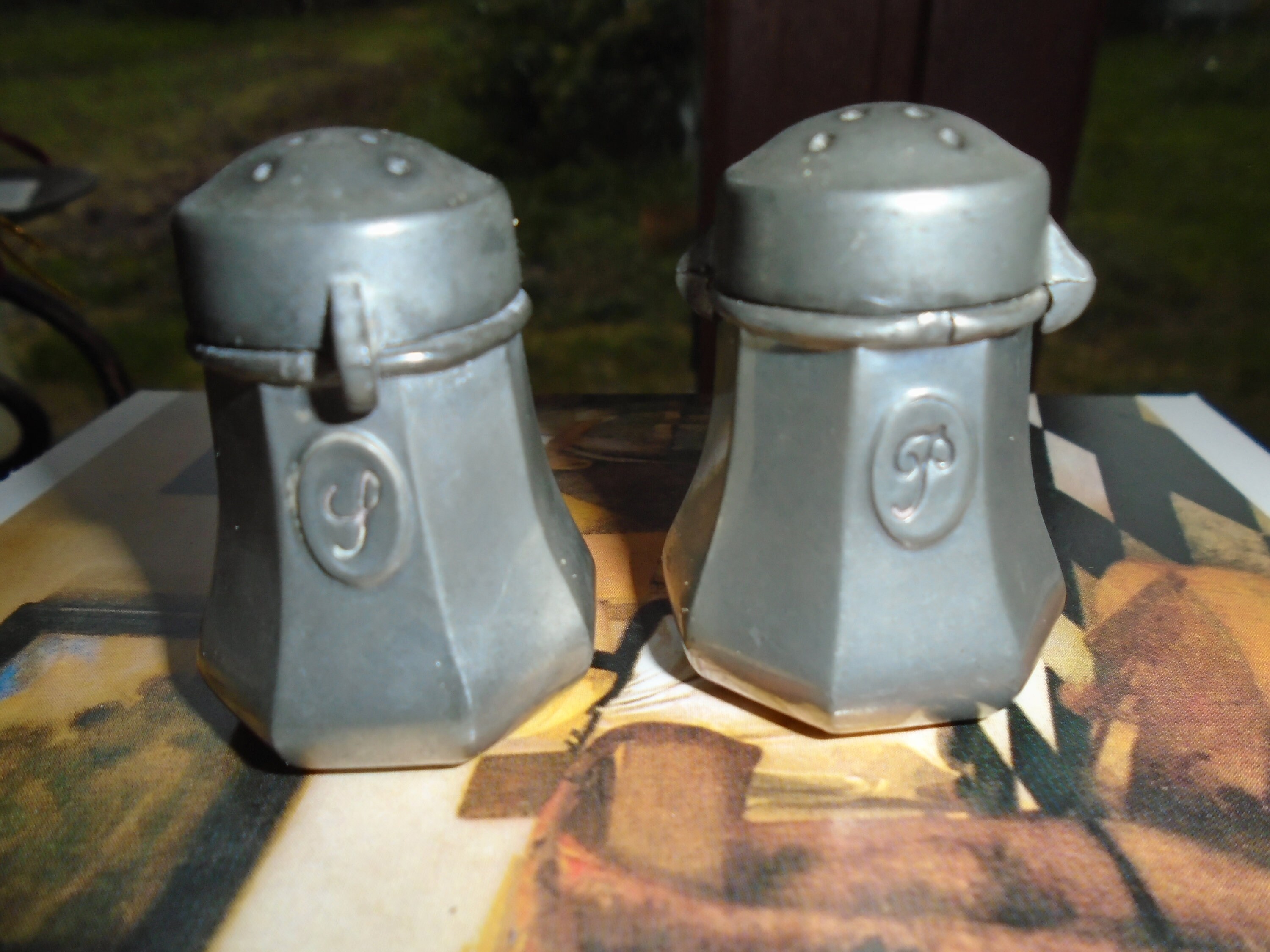 Millésime Sucré Français Etains Du Manoir' Paris, Tinter Salt & Pepper Shakers, Années 1930