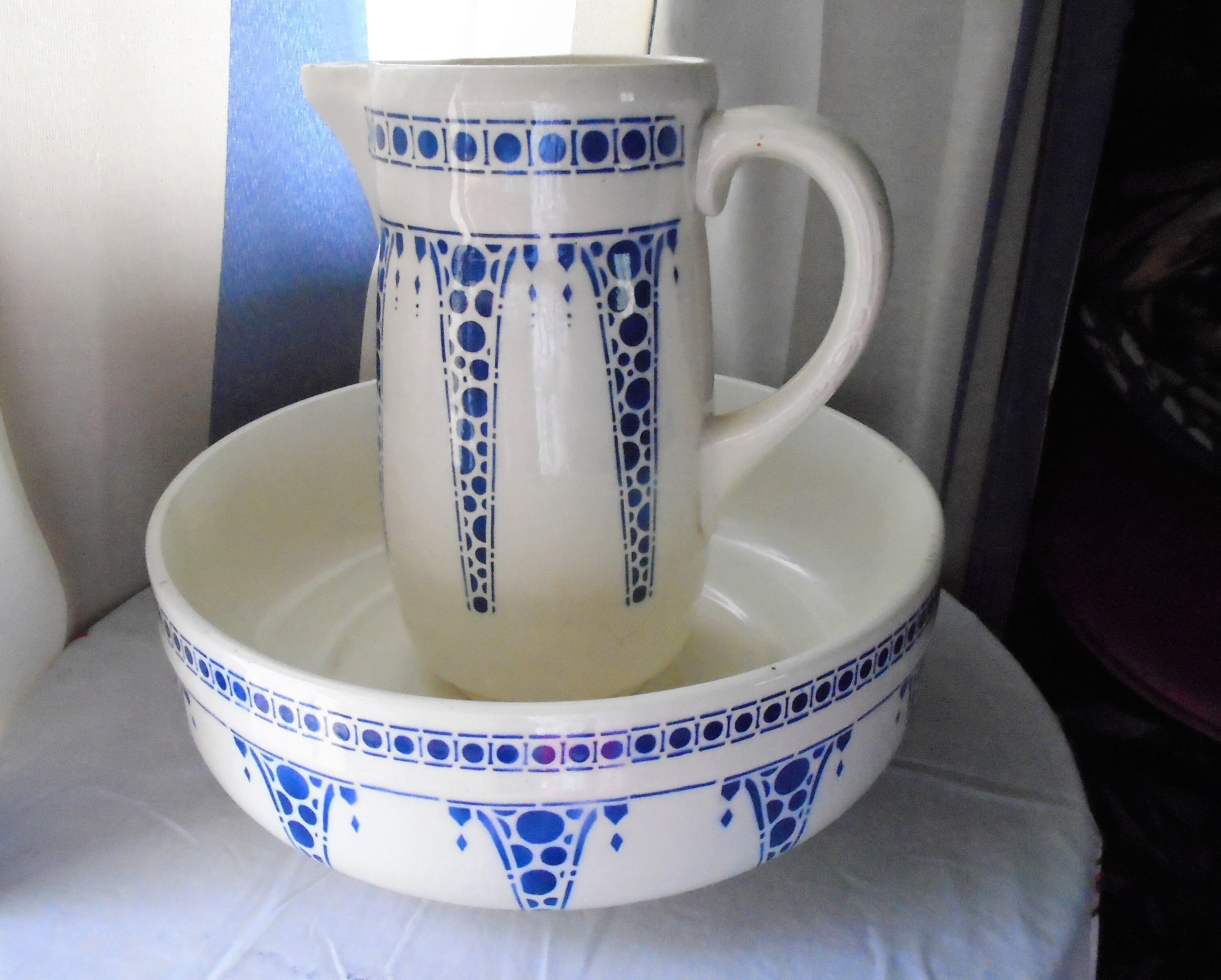 Antique Français Ironstone, St. Amand Nord, Art Déco Wash Bowl & Pitcher Set, Ritz Design, Ceranord 