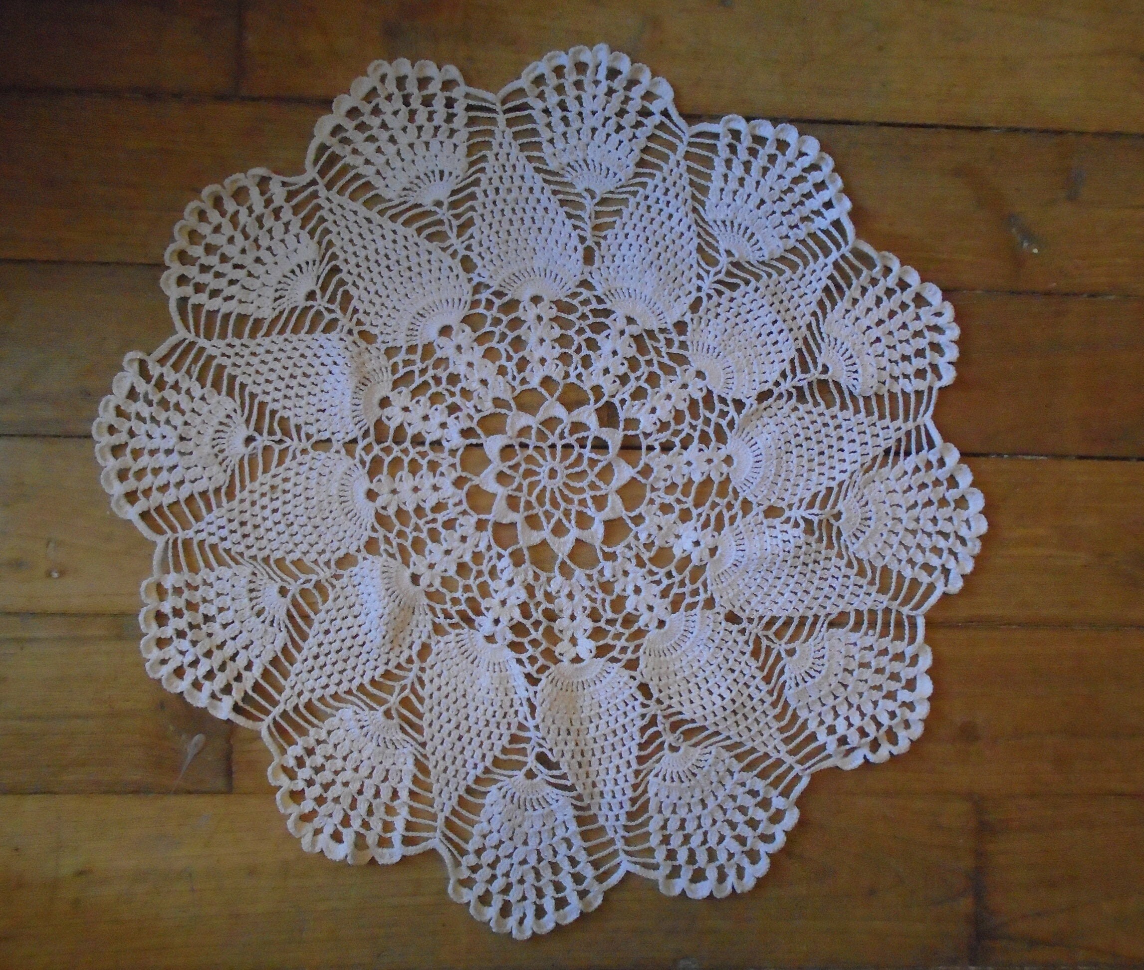 Vintage Français Light Cream Cotton Round Lace Doily/Table Centre de Table, 15 Pouces 38 cm Diamètre