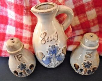 Vintage French Ceramic Salt and Pepper Shaker and Milk / Cream Jug, Chicken and Flower Design, Beige and Blue Tableware