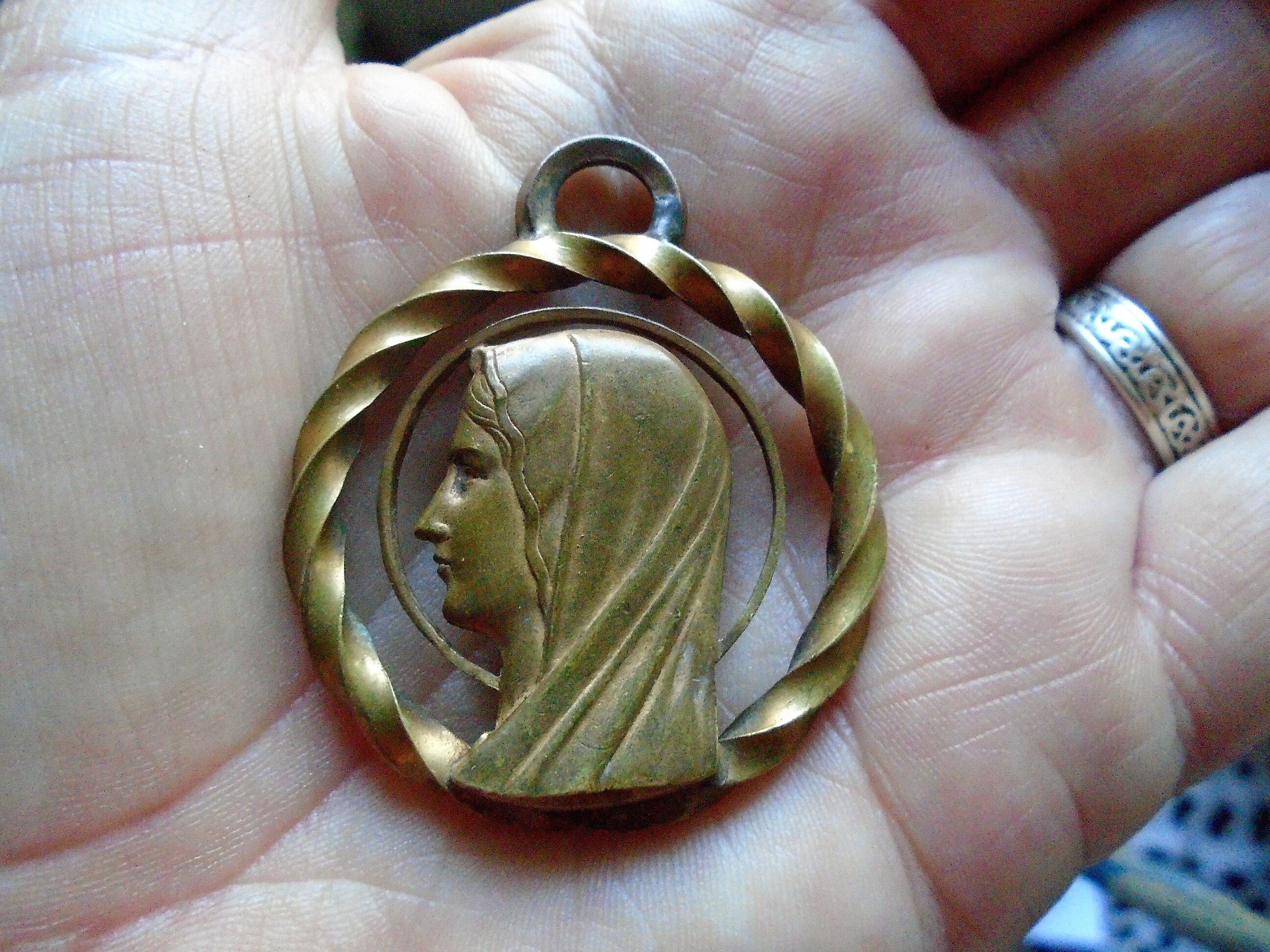 Vintage Français Médaille de Bronze Solide La Vierge Marie