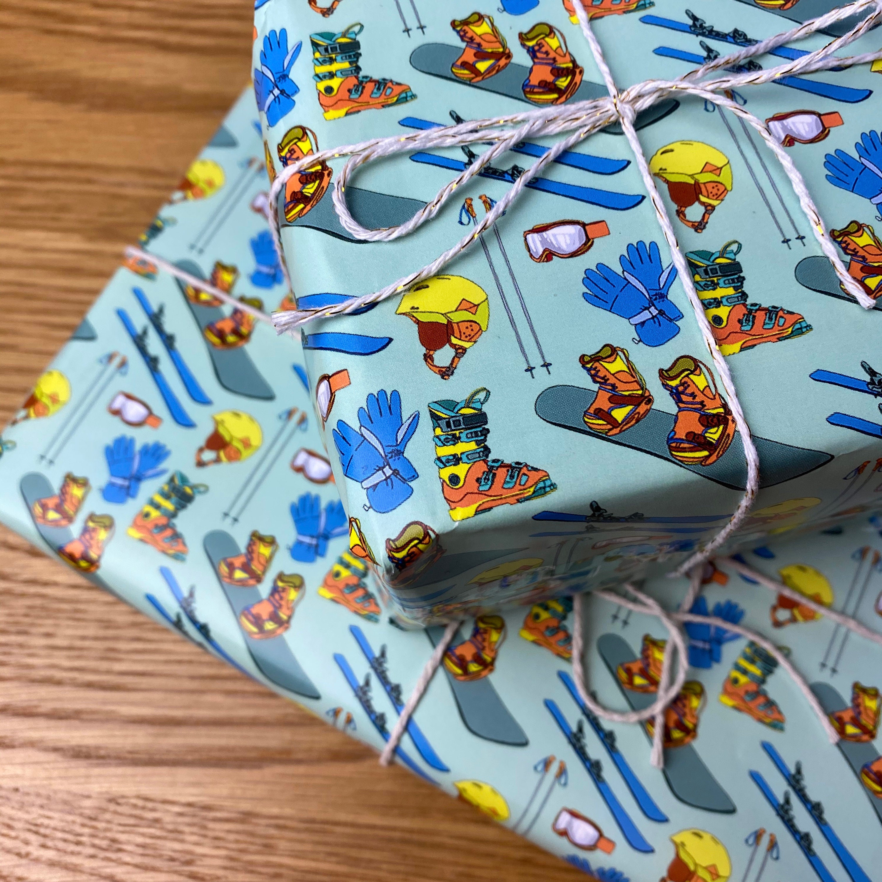 Snowboard / skiing gear wrapping paper winter sports gift Etsy