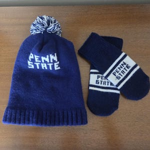 Super Cool & Vintage Penn State University (PSU) Nittany Lions Winter Beanie and Mittens