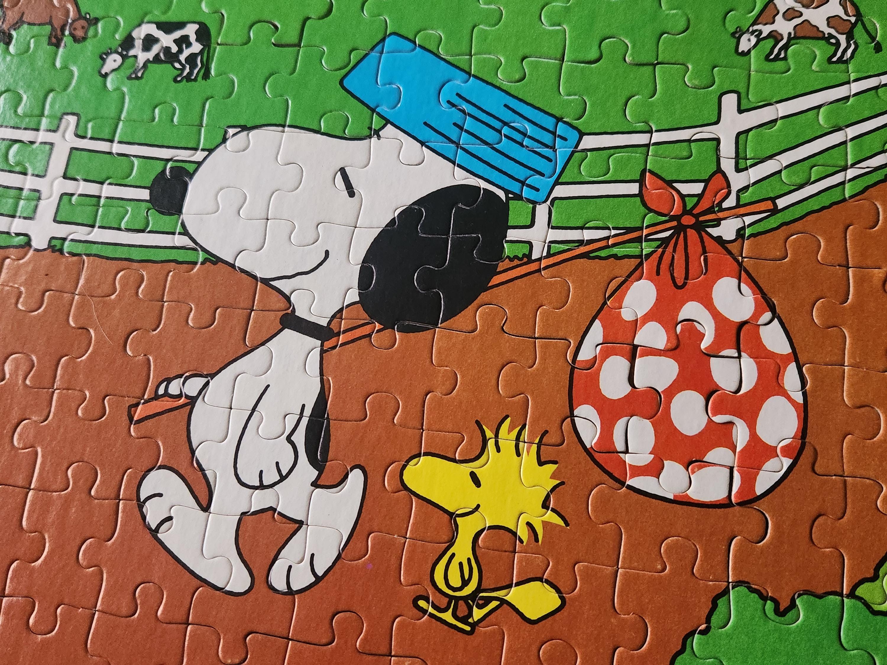 Super Cool, Vintage & Complete 1972 PEANUTS 250 Piece Puzzle With