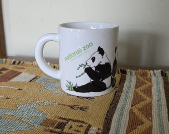 Vintage 1982 Wahington D.C. NATIONAL ZOO Panda Bears Ceramic Coffee/Tea/Cocoa Mug/Cup