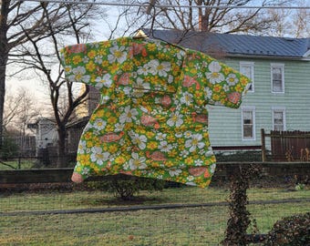 Very Retro & Groovy Floral Shirt/Top Clothespin Holder/Bag
