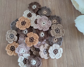 24 pieces crochet flowers – daisies in shades of brown made of cotton - 1.38 inches or 3.5 cm