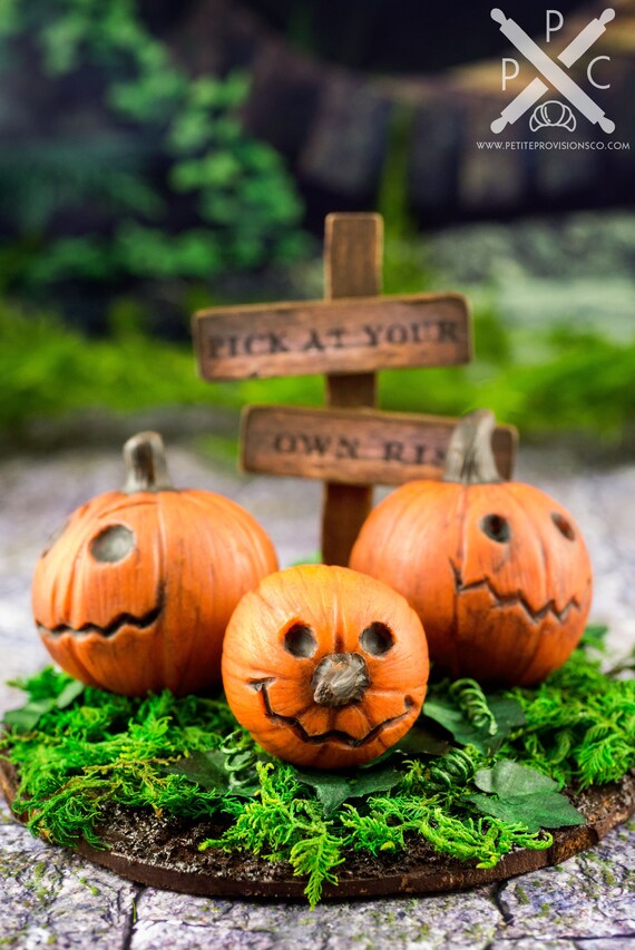 Dollhouse Miniature Fall Halloween Pumpkins Black 6pc 1:12 H26 Dollys Gallery