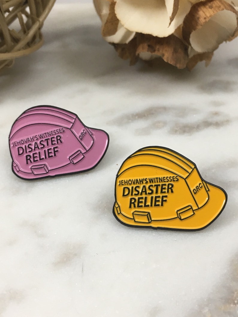 JW Disaster Relief Yellow Hard Hat Lapel Pin LOT of 1 image 1
