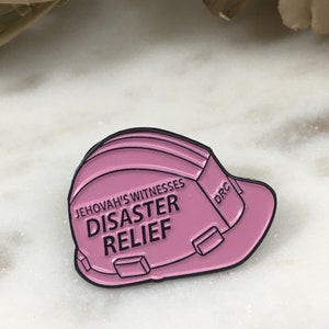 JW Disaster Relief Yellow Hard Hat Lapel Pin LOT of 1 image 3