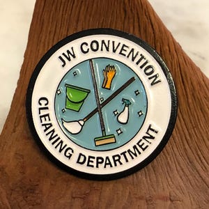 JW Convention Cleaning Department Lapel Pin [LOT of 1]