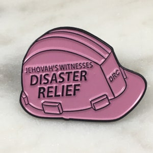 JW Disaster Relief Yellow Hard Hat Lapel Pin LOT of 1 Pink