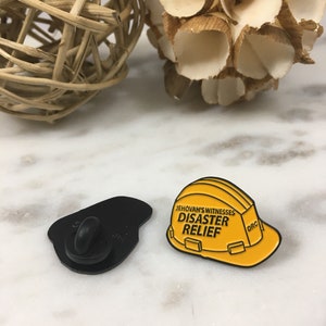 JW Disaster Relief Yellow Hard Hat Lapel Pin LOT of 1 image 9