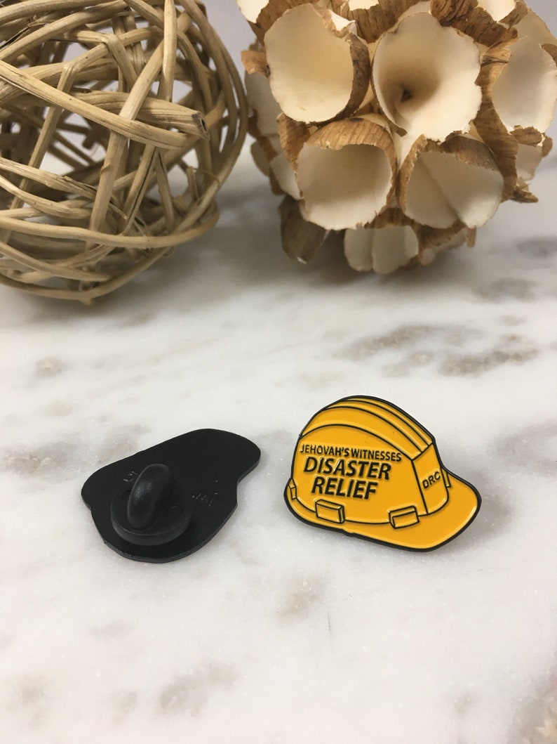 JW Disaster Relief Yellow Hard Hat Lapel Pin LOT of 1 image 9