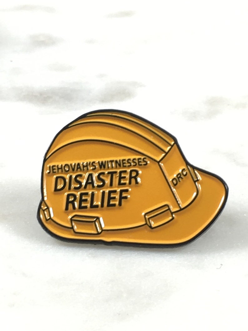 JW Disaster Relief Yellow Hard Hat Lapel Pin LOT of 1 image 7