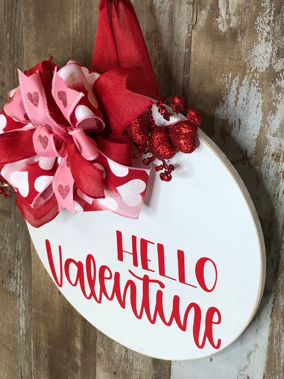 Blulu Valentine's Day Sign Valentine Wooden Wreaths for Front Door Heart  Wall Plaque Valentines Love Plaque Hanging Sign for Valentine's Day Wedding