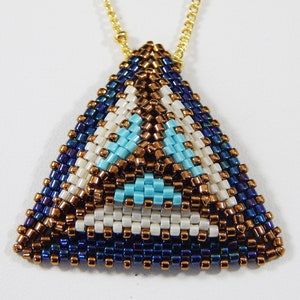 Triangle Pyramid Pendant Tutorial