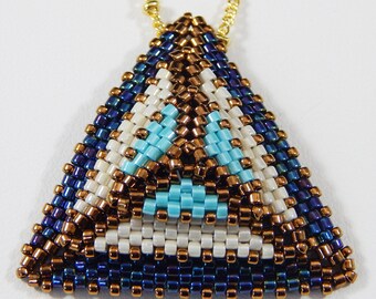 Triangle Pyramid Pendant Tutorial
