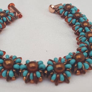 Magatama bloemen armband handleiding