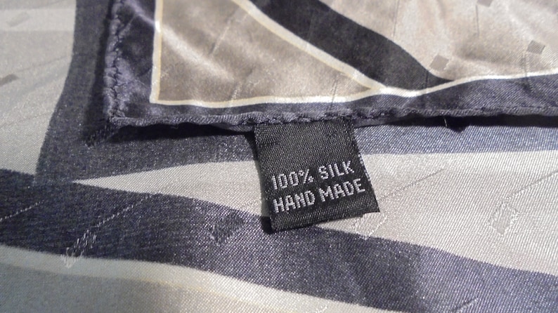 Vintage Men Square Pocket 100/% Silk Hand Made Handkerchiefs 1970 Made in Korea Fathers Day gift Classic Style Suite Pocket Handkerchief