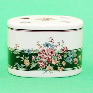 Croscill Granada by Bathelle Ceramic Toothbrush Holder Floral Stripes 2 5/8&quot;