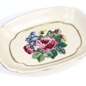 Spring Maid Petra Ceramic Soap Dish Elegant Roses Ivory Color Gold Vintage