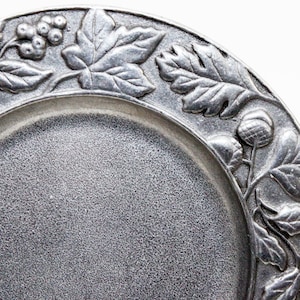 Longaberger Metalware Plate Candle Plate Falling Leaves 2001 Silvertone 8.25 in