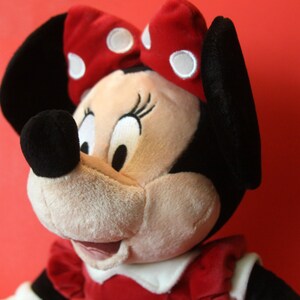 Minnie Mouse Disney Plush 18" Tall Red Polka Dot Dress Excellent Condition image 3