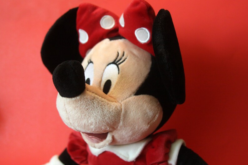 Minnie Mouse Disney Plush 18" Tall Red Polka Dot Dress Excellent Condition image 3