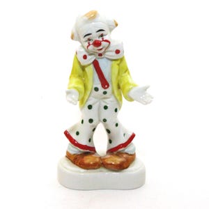 Homco Clown Figurine Ceramic 5.75" Tall Numbered 1445 Vintage Taiwan