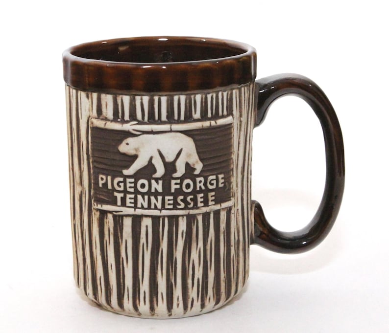 JaneesTreasures Pigeon Forge Mug