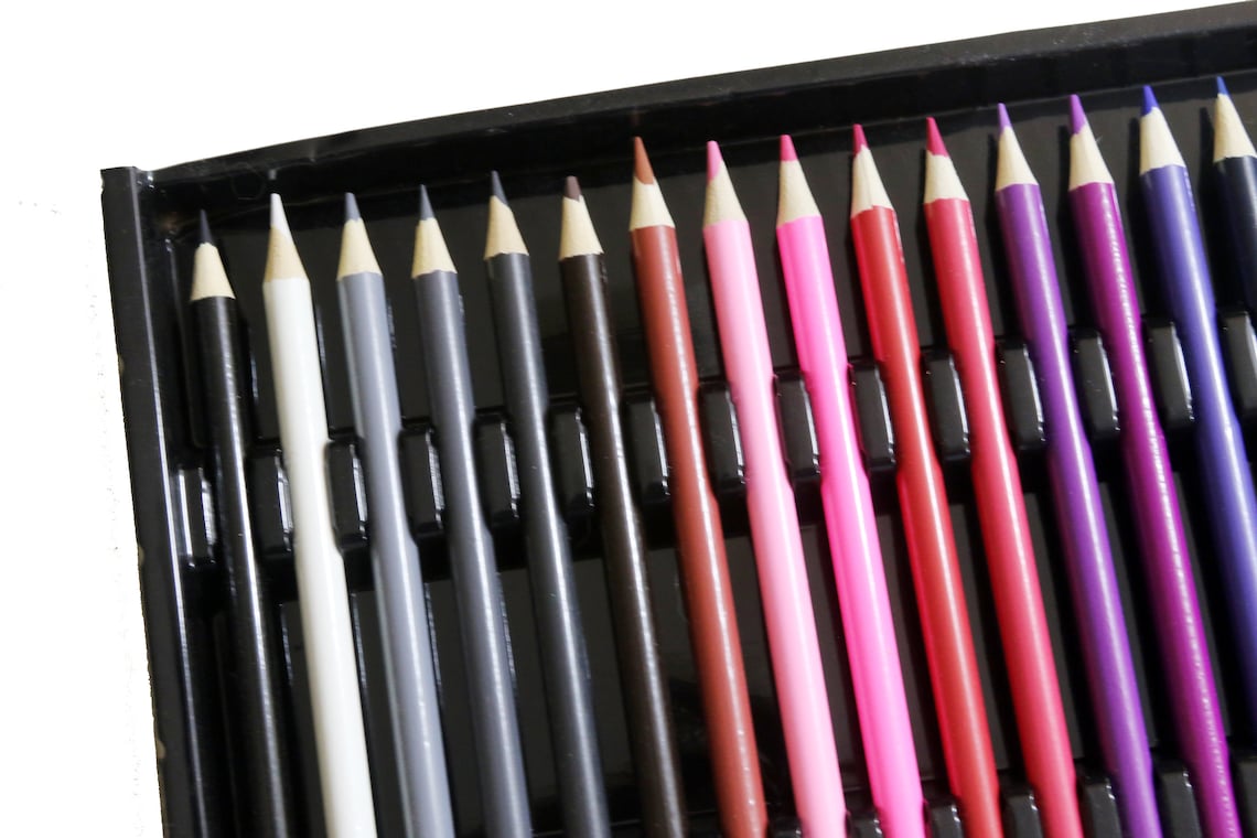 artskills premium colored pencils