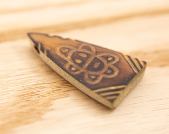 1 count 44mm vintage carved reed pendant turtle tribal wood natural shaped wooden wood pendant