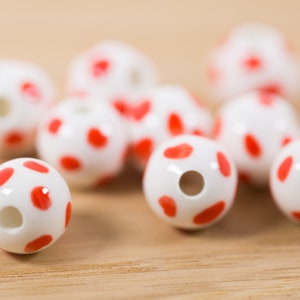 10 count 10mm white and cherry red round polka dot porcelain ceramic glazed circular beads bead high quality vintage semi gloss