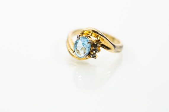 Size 7 18kt Gold plated Estate blue glass stone G… - image 3
