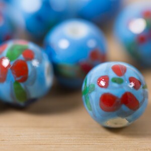 10 count 10mm vintage style Chinese hand painted blue cherry red colorful floral porcelain round beads with flower pattern motif ball bead