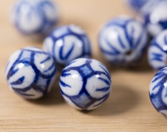 10 count 12mm vintage Chinese white and blue porcelain rounds with spring cherry blossom flower pattern round circular beads bead