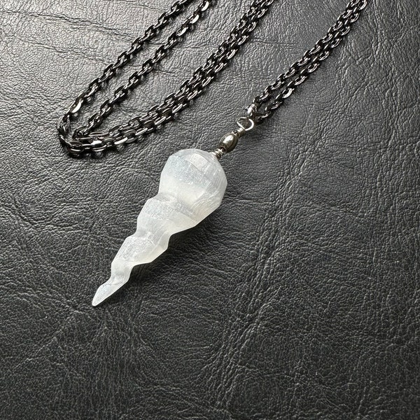 Unicorn Horn Selenite Pendulum Pendant Necklace Tool Gunmetal Dowsing Crystal Healing Witch Craft Witches Spirits Magic Twisted Spiral