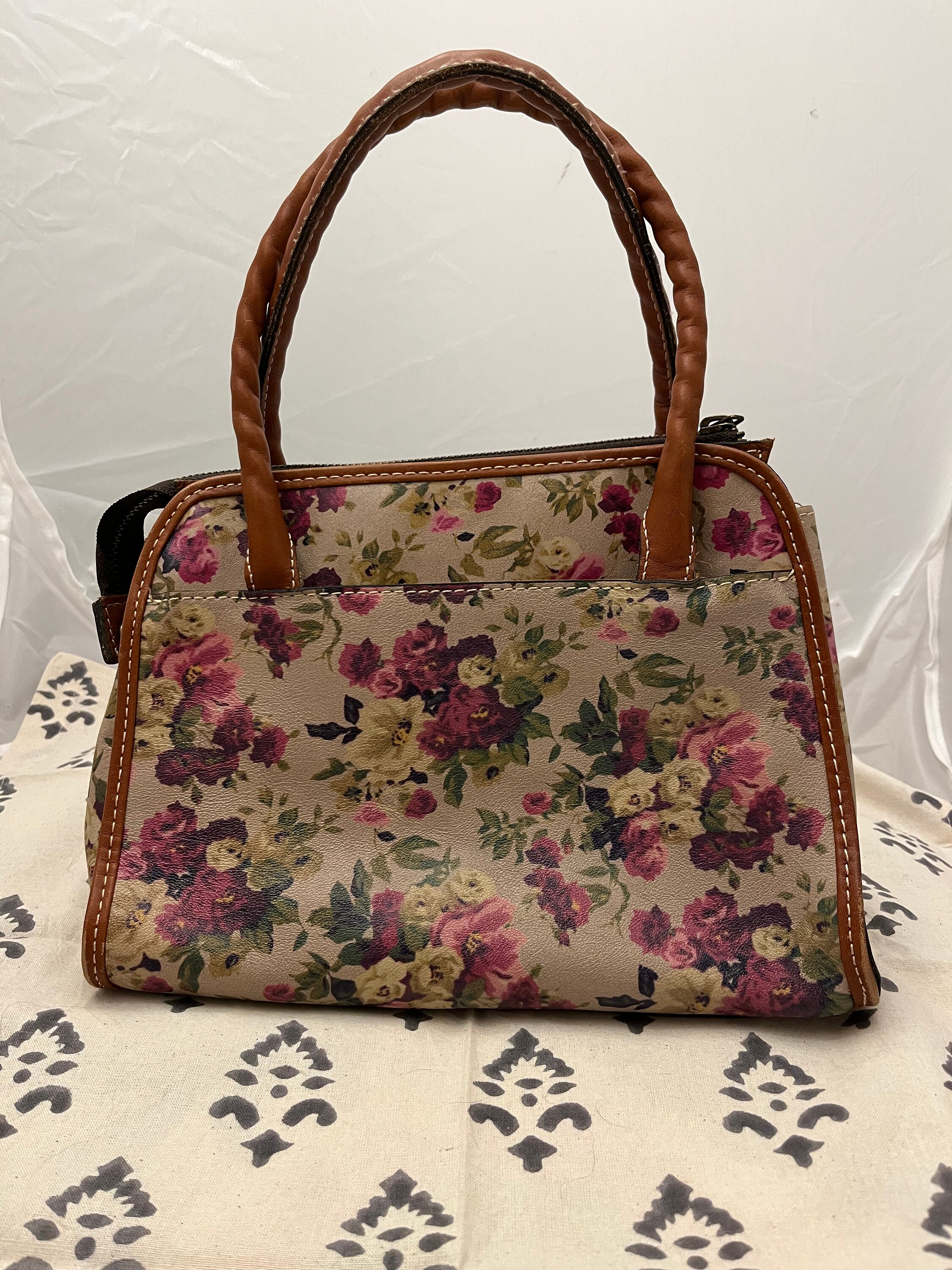 Patricia Nash Carpet Bag atelieryuwa.ciao.jp