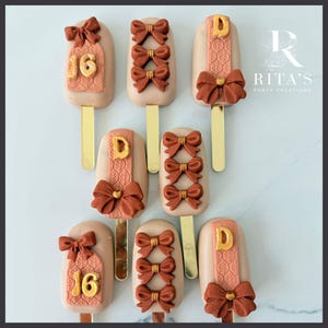 Sweet 16 Dessert Set, Elegant Cakesicles, Luxury Custom Party Favors Bows Gold Accent, Bow Party Decor Birthday, Bow Cakesicles, Bow Cakepop