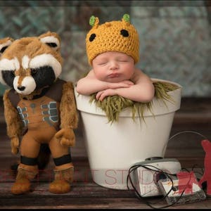 Baby Groot Newborn Costume, Baby Groot Outfit, Crochet Newborn Outfit, Guardians of the Galaxy Costume, Crochet Photo Prop, Baby Gift Idea