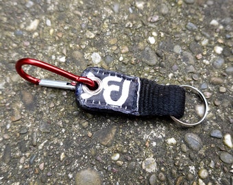 Keychain made of climbing sling - black "Beal" or fluo yellow