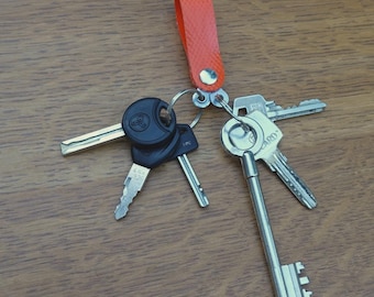 Keychain key separator – Upcycled fire hose keychain