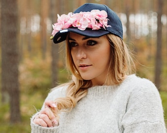 Sun hat with flowers, Bucket Hat for Women, Pink orchid crown, Trucker Hat, Pink orchid flower crown, Navy Bling Hat