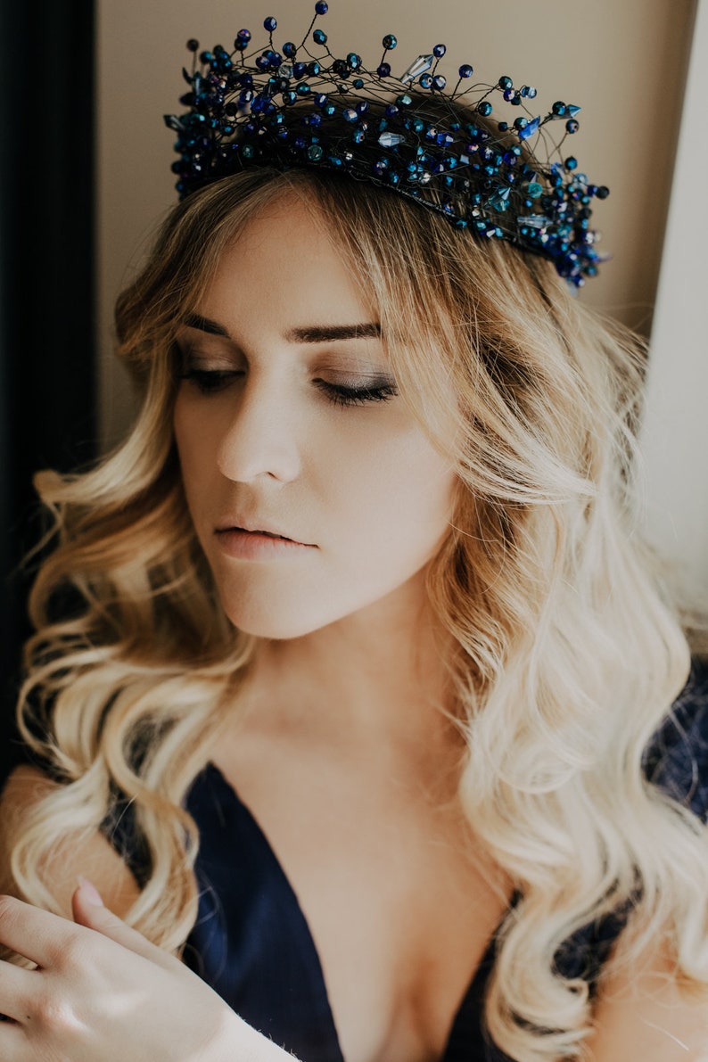 Pearl Bridal Tiara, Crystal Wedding Crown, Blue Wedding Tiara, Bridal Crown, Bridal Hair Accessories, Bridal Headpiece, Bridal Headband image 10