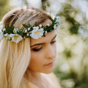 Daisy bloem kroon, cadeau voor haar, witte bloem kroon, bos bruiloft, boho bloem kroon, bloem halo, bloemenkrans, daisy krans